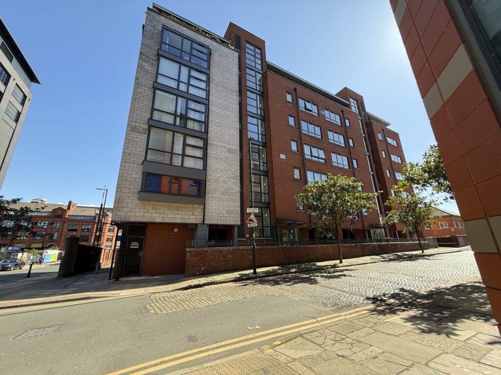 flat to rent manchester m1